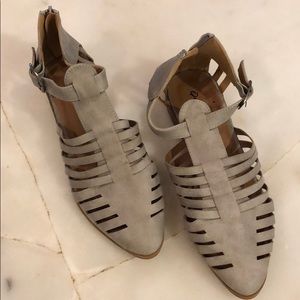 Ankle boots